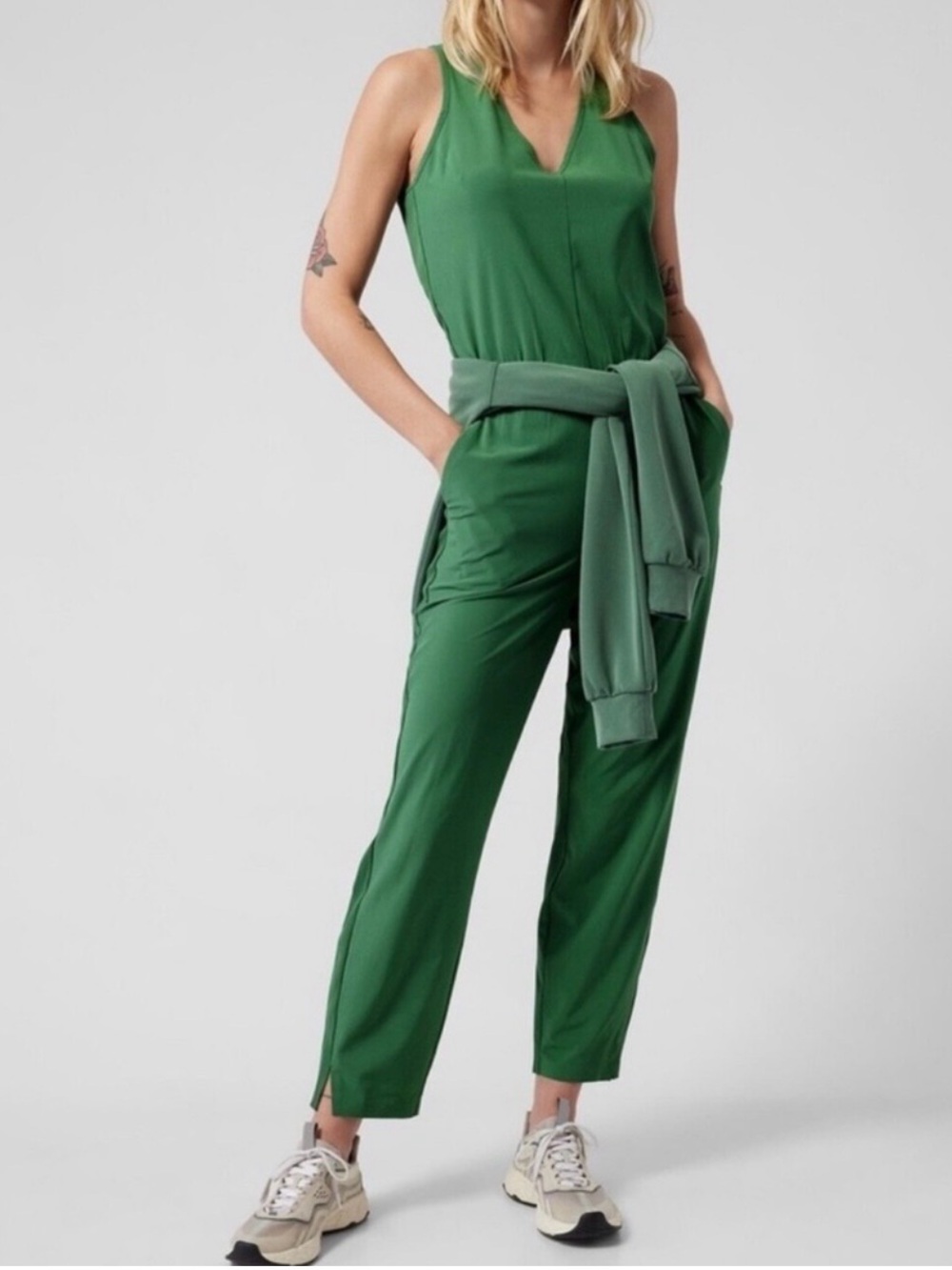 Athleta Womens Sz 4 Petite Brooklyn Jumpsuit Vineyard Green